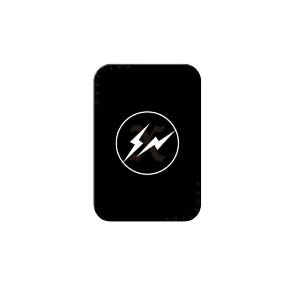 fragment xxx Snappy™ Cardholder Stand