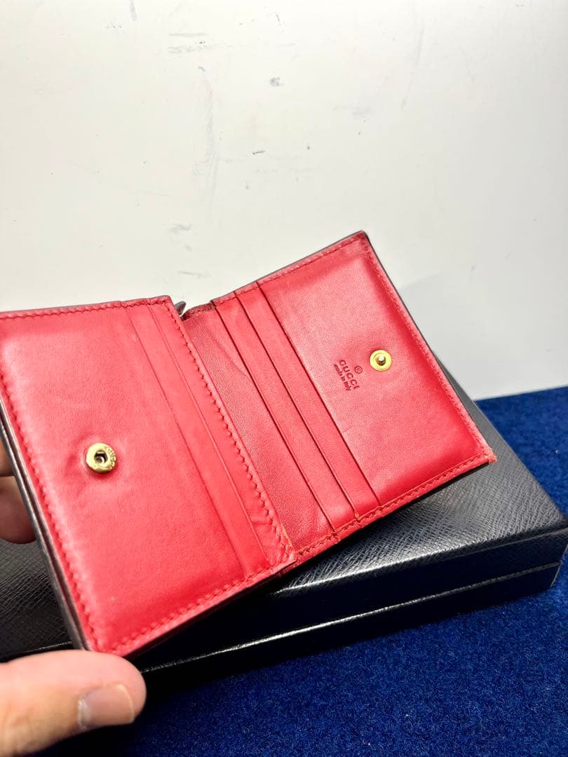 ★*★様 【正規品】Gucci 二つ折り財布 チェリー　GGスプリーム　レッド