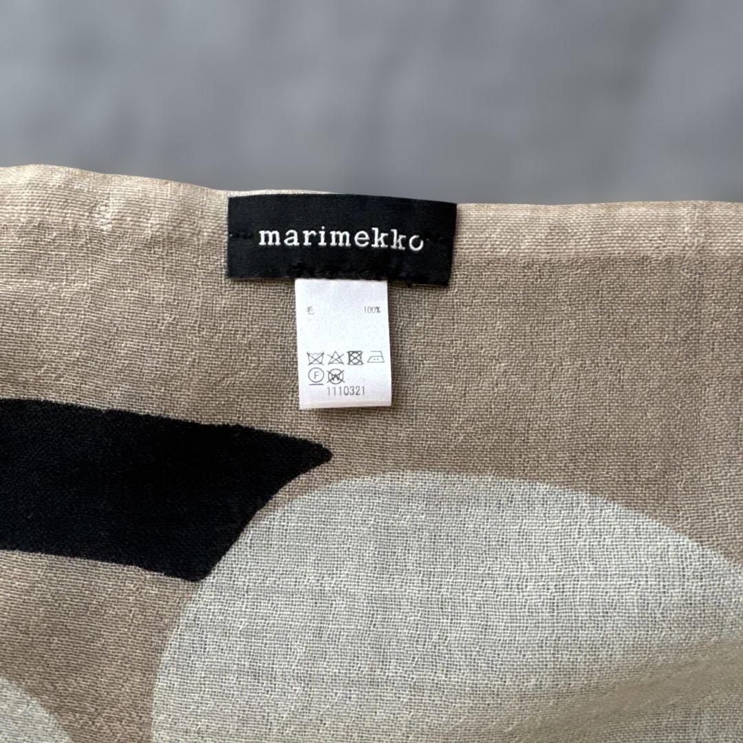 未使用品⭐️Marimekko Fiore Unikko　ストール（スカーフ）