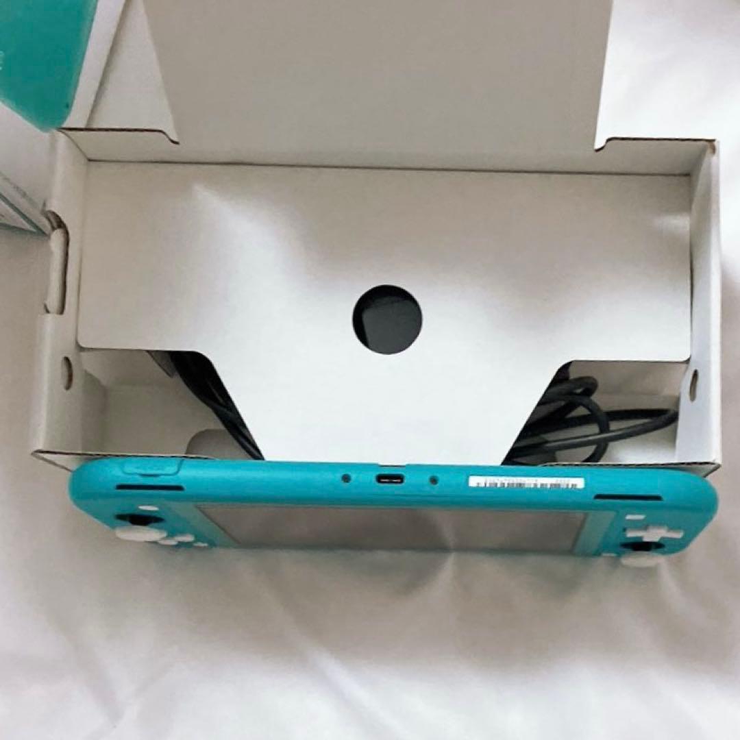 Nintendo Switch lite ターコイズ　外箱に2箇所小さな傷あり