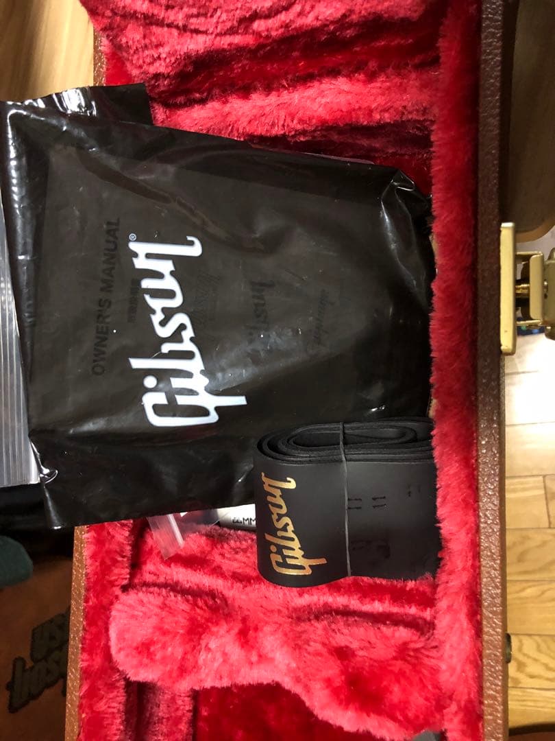 トムトムGibson Les Paul Standard ゴールドトップ