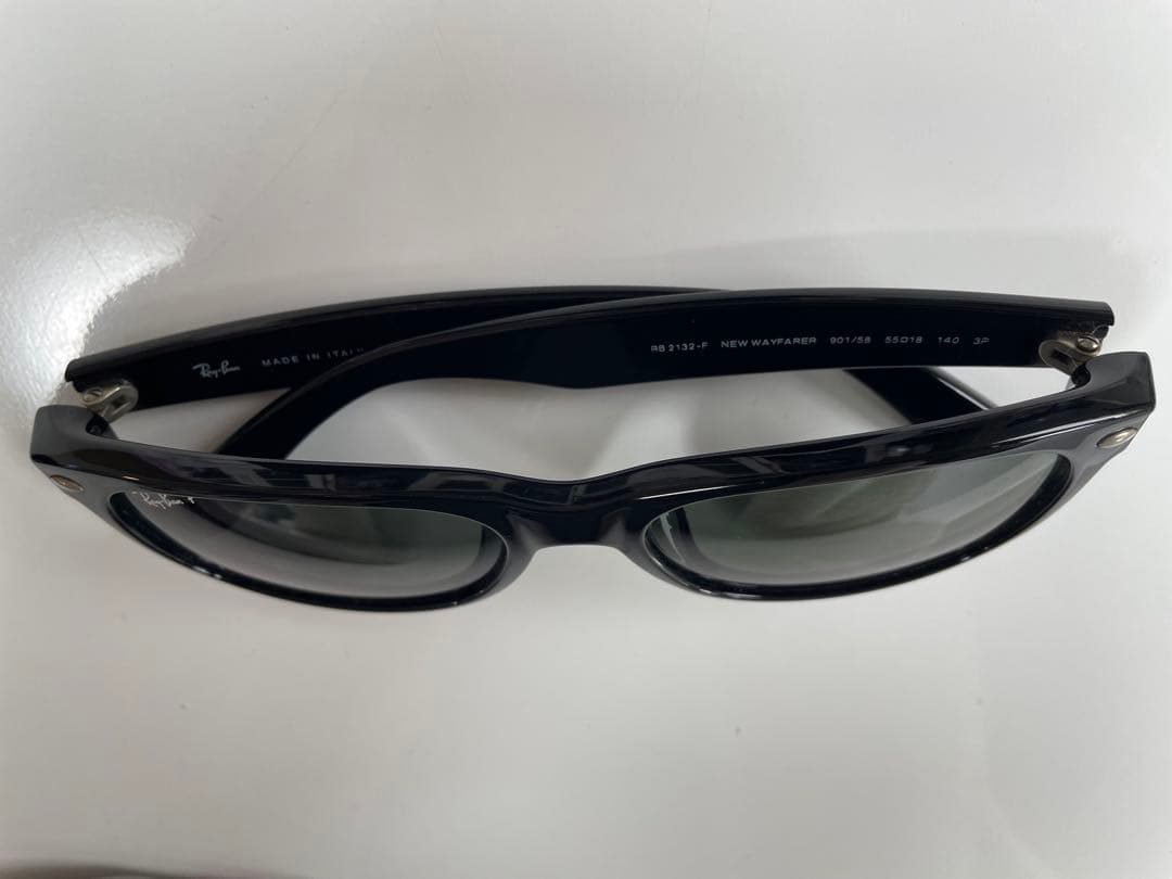 Ray-Ban 偏光サングラス　ニューウェイファーラ　RB2132-F