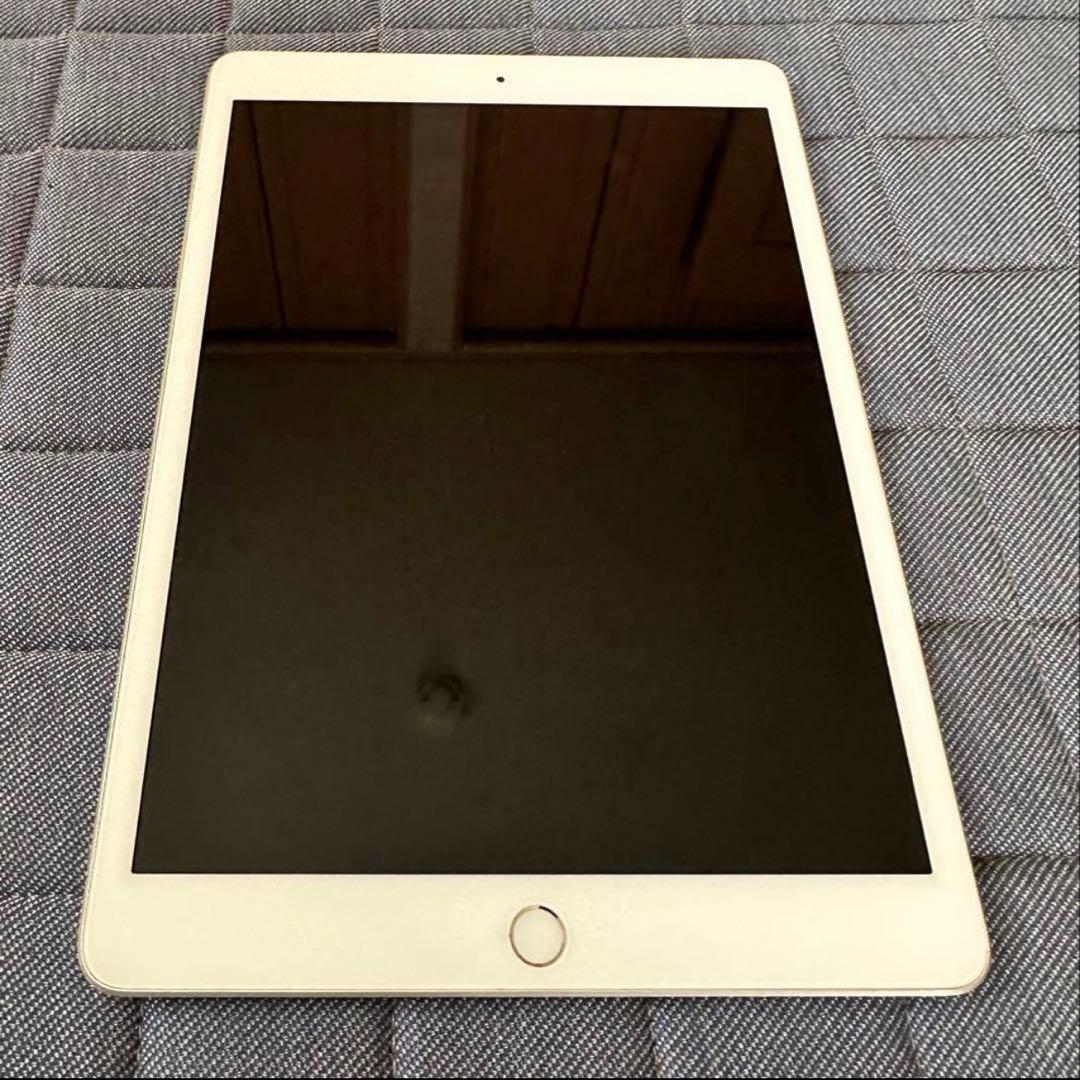 iPad第7世代 Wi-Fi + Cellularモデル 32GB