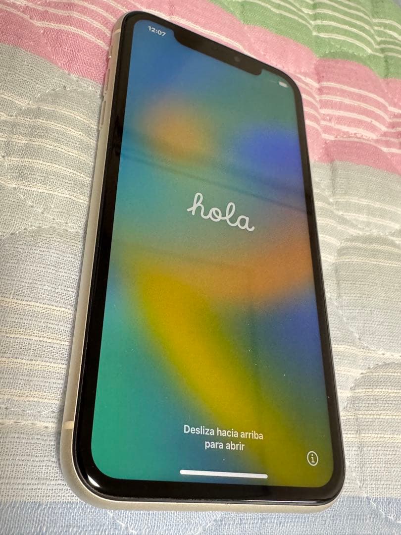iPhone11 128GB ホワイト SIMフリー