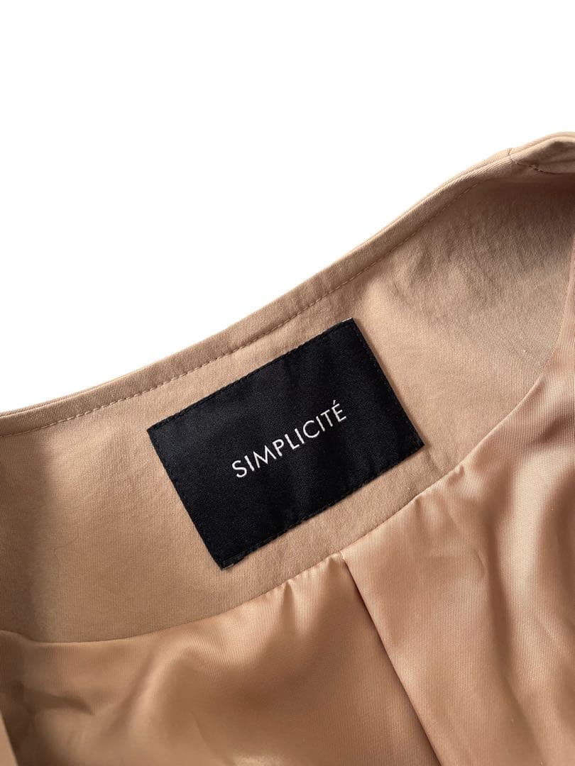 美品 SIMPLICITE スプリングコート シンプリシテェ ノーカラー