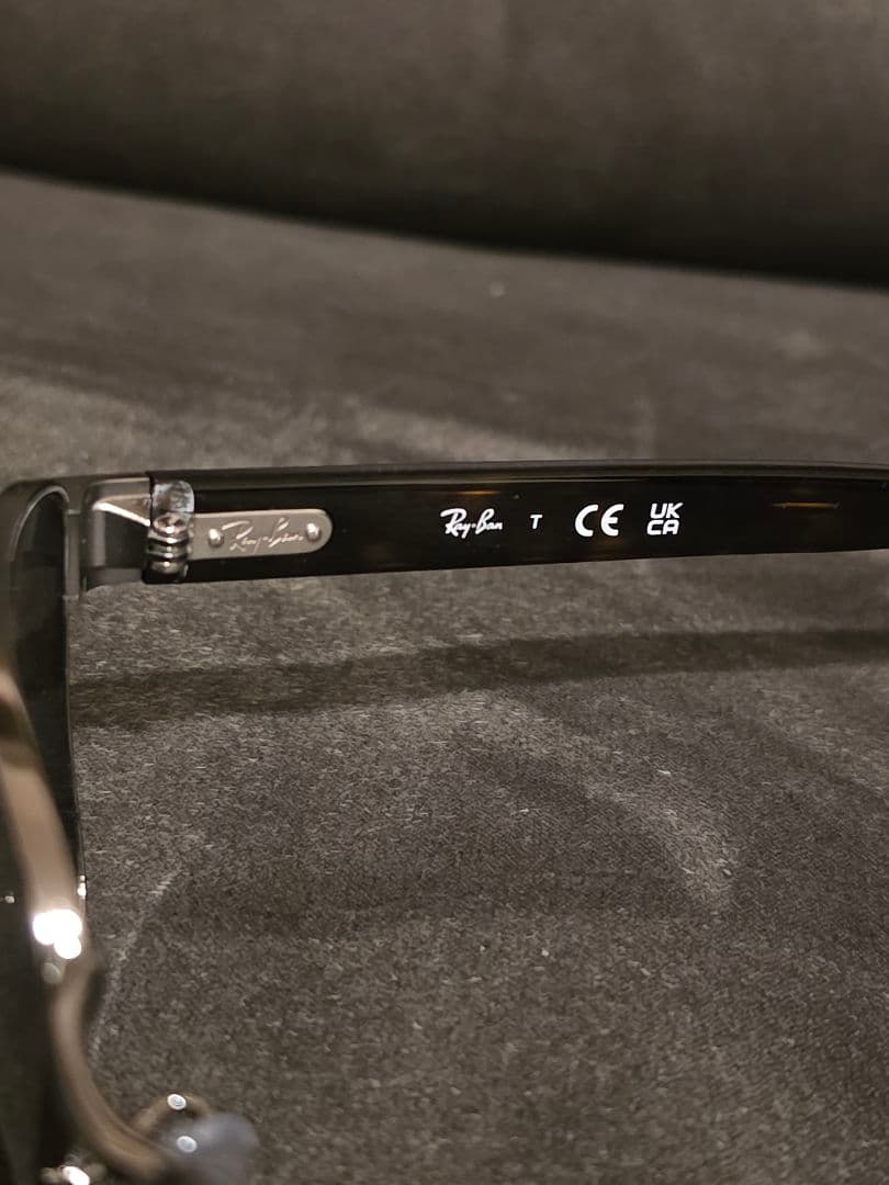 新品　Ray-Ban RB3750 ダークグレー 新品　サングラス