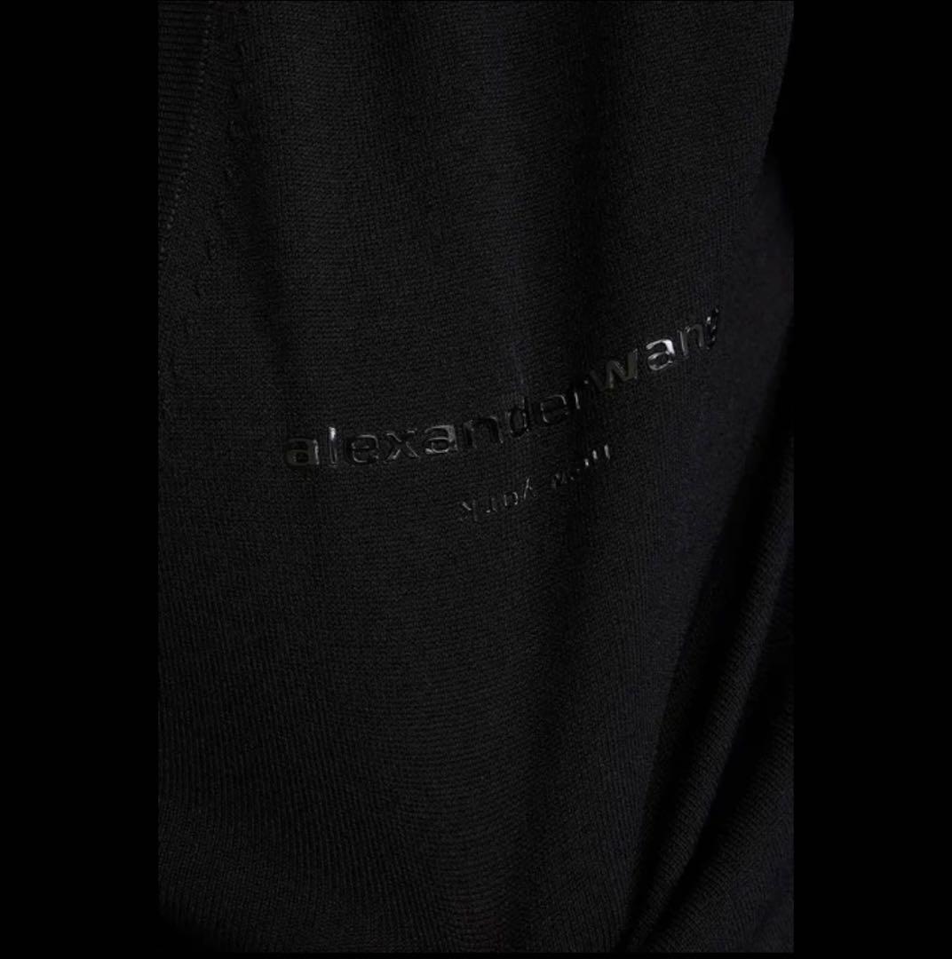 alexanderwang ロゴ入り 長袖クロップドトップ＆キャミソールセット