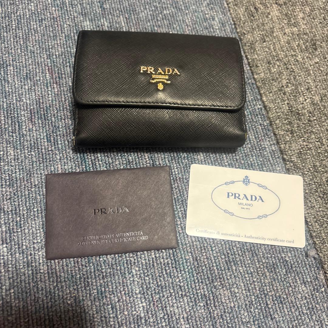 M*K様 新品12万円PRADA3折り財布 完売品 激レア