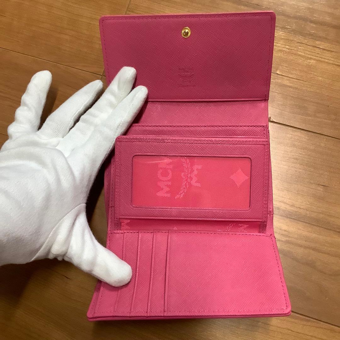 MCM 三つ折り財布　ヴィセトス　ロゴグラム　ラビット　コンパクトウォレット