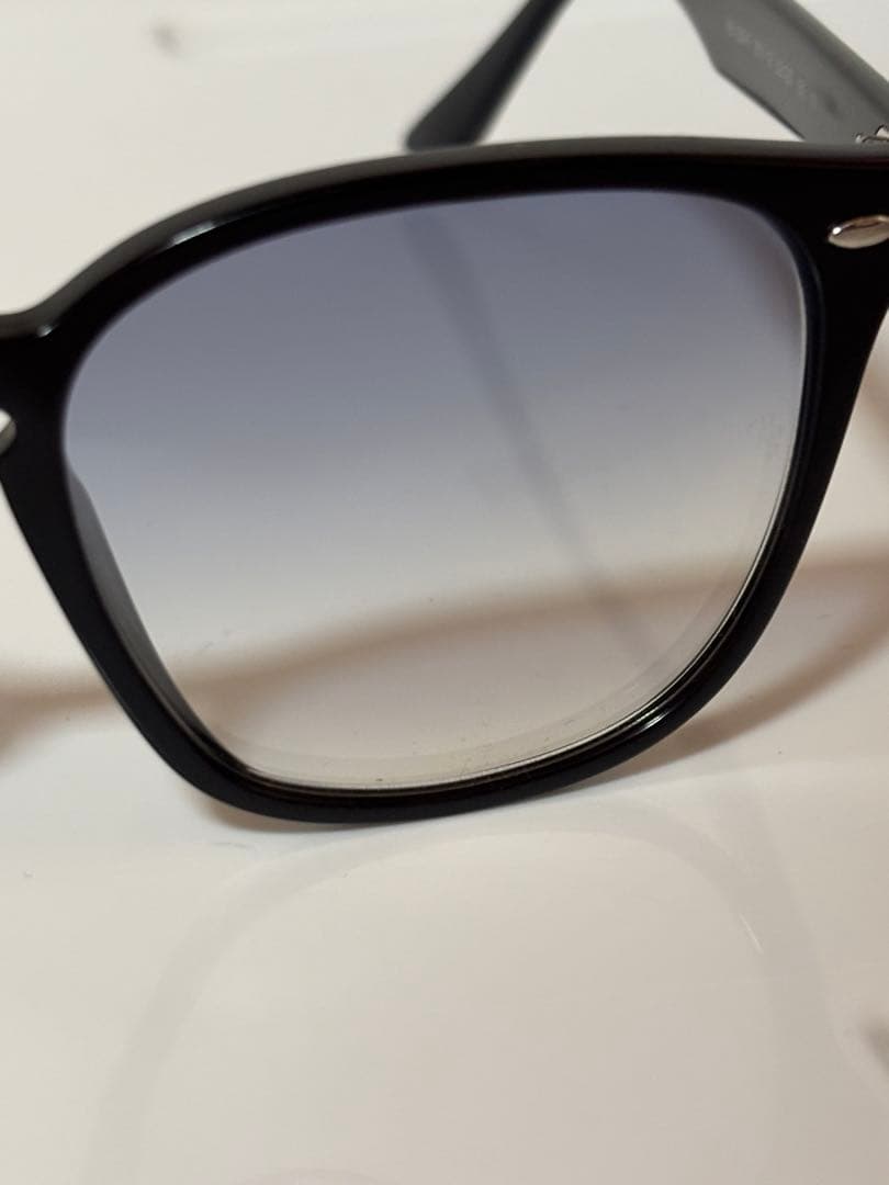 ★大人気モデル★RB4258-F 601/19 ★啓之輔さん着用★RayBan★
