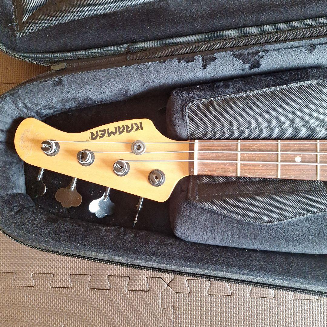 KRAMER　ベース