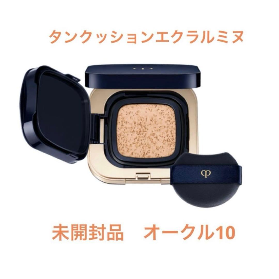 トム