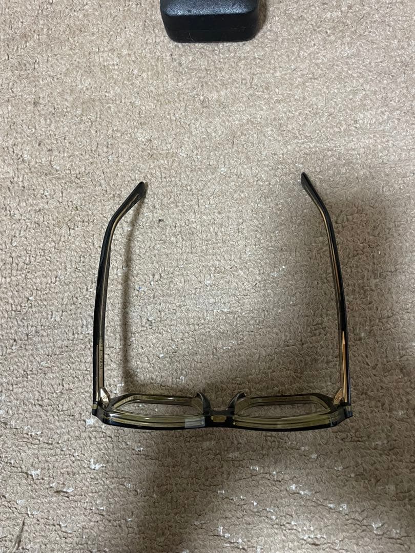 EVILACT eyewear サングラス　調光レンズ