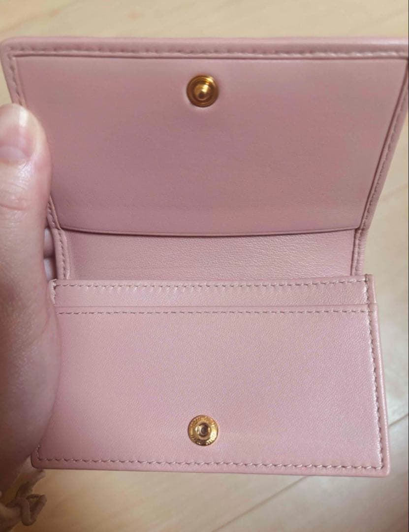 miumiu カードケース