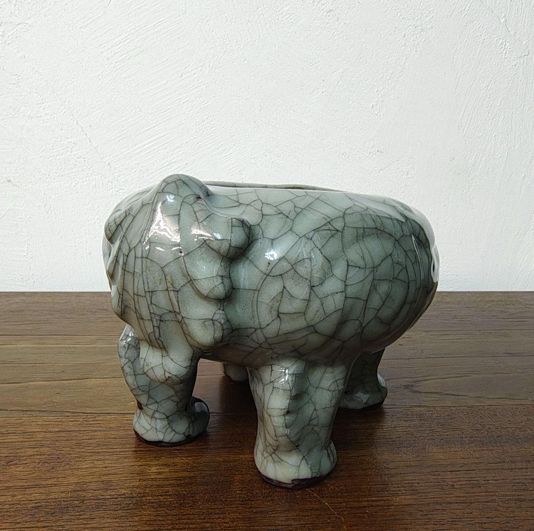 青磁　獅子　香炉