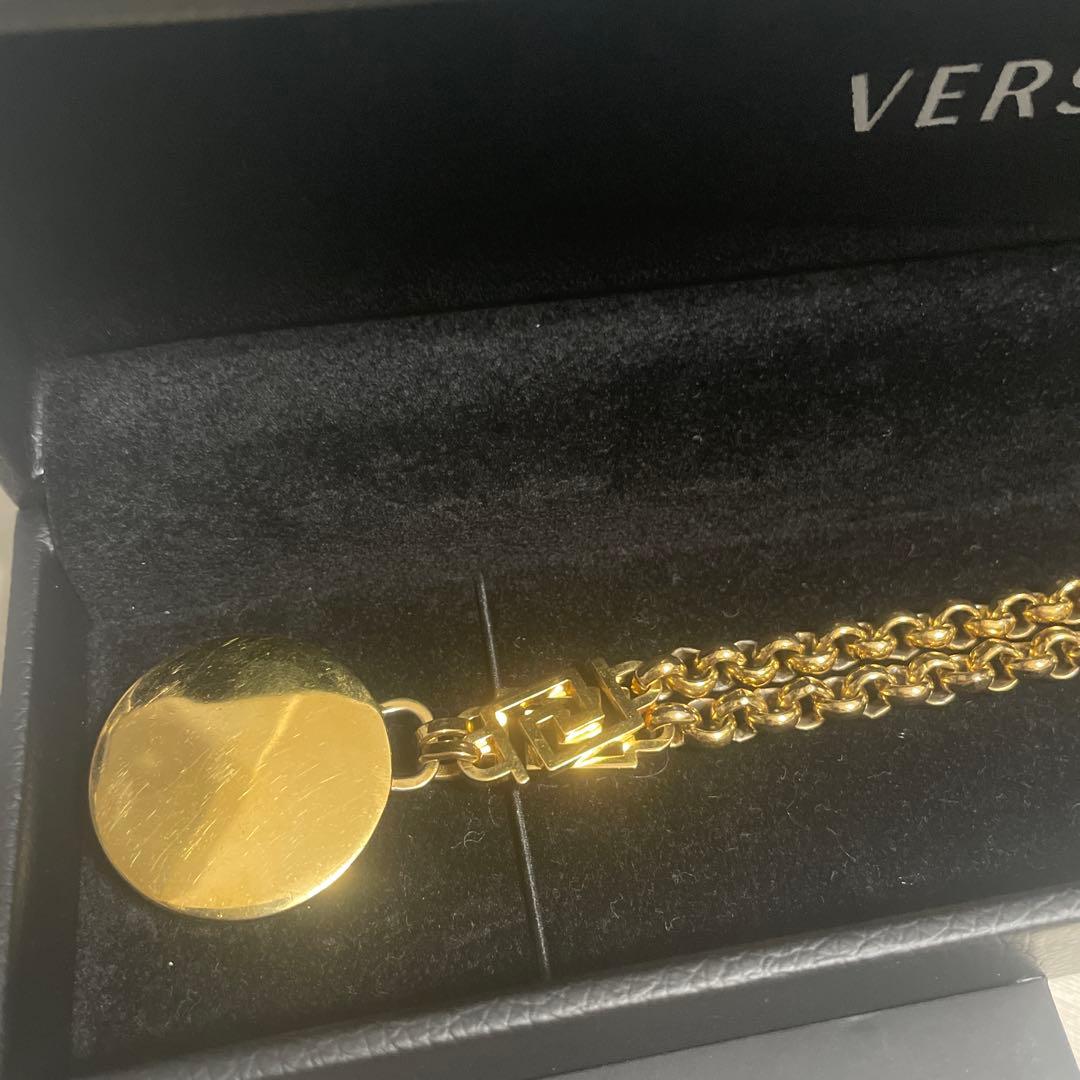 VERSACE クリスタル ラ メドゥーサ グレカ ネックレス