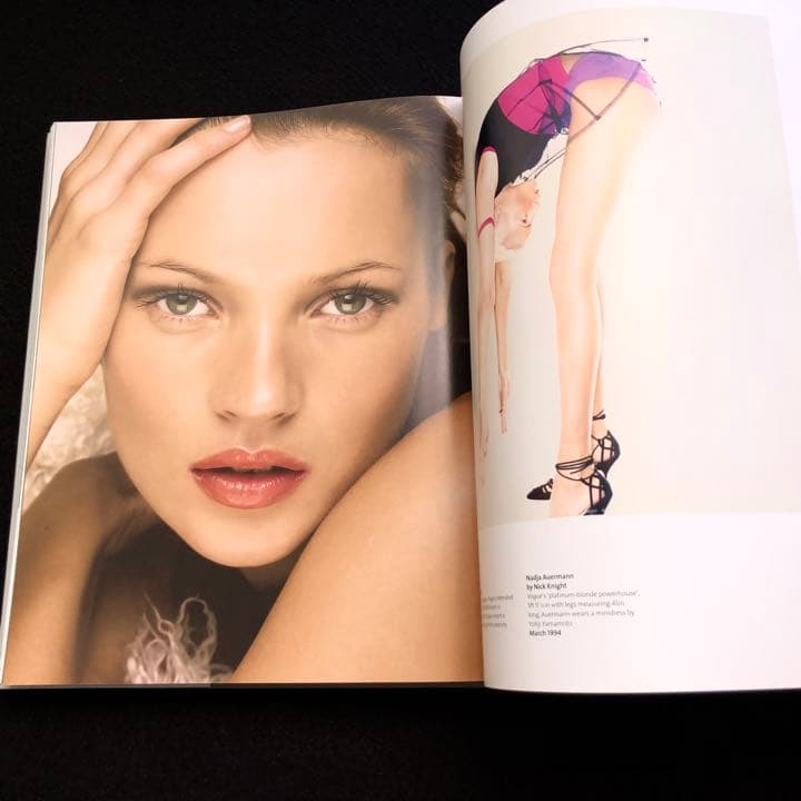 ブリティッシュ・ヴォーグ 100周年記念写真集「VOGUE 100」ハードカバー