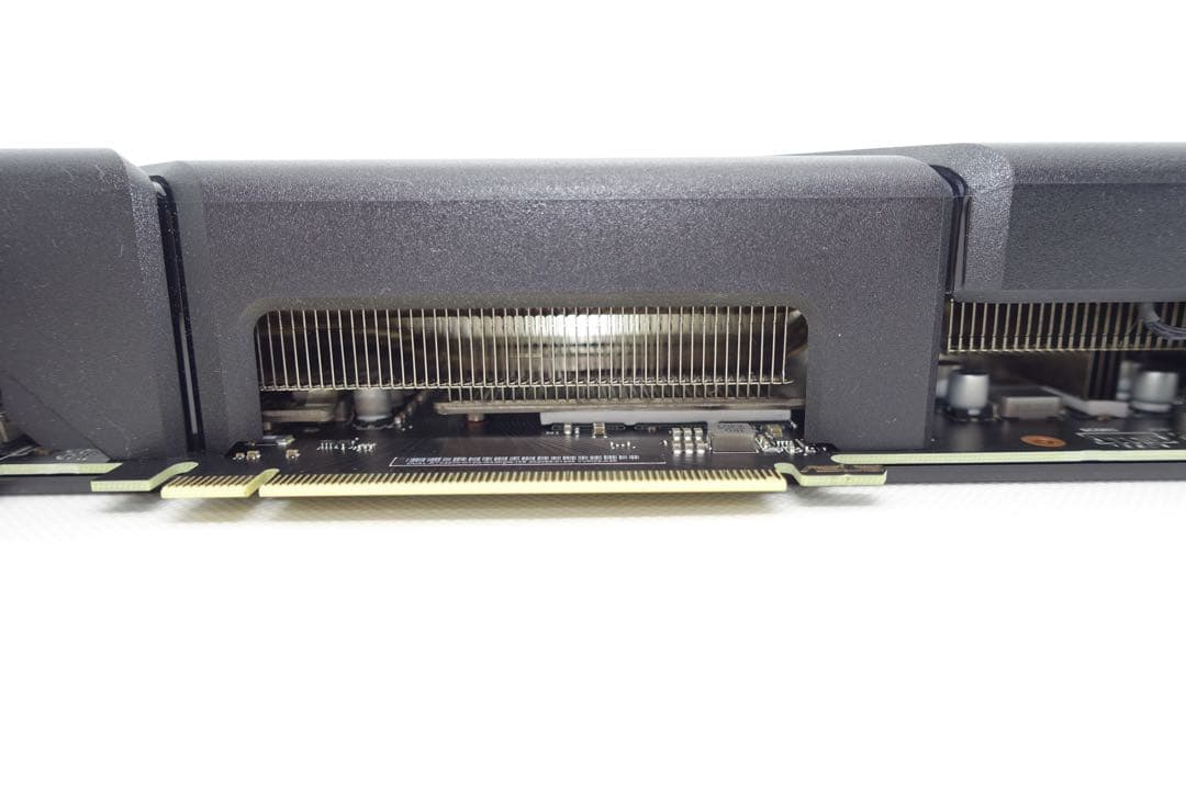 グラフィックボード・グラボ・ビデオカード ASUS DUAL GeForce RTX 4070 12GB