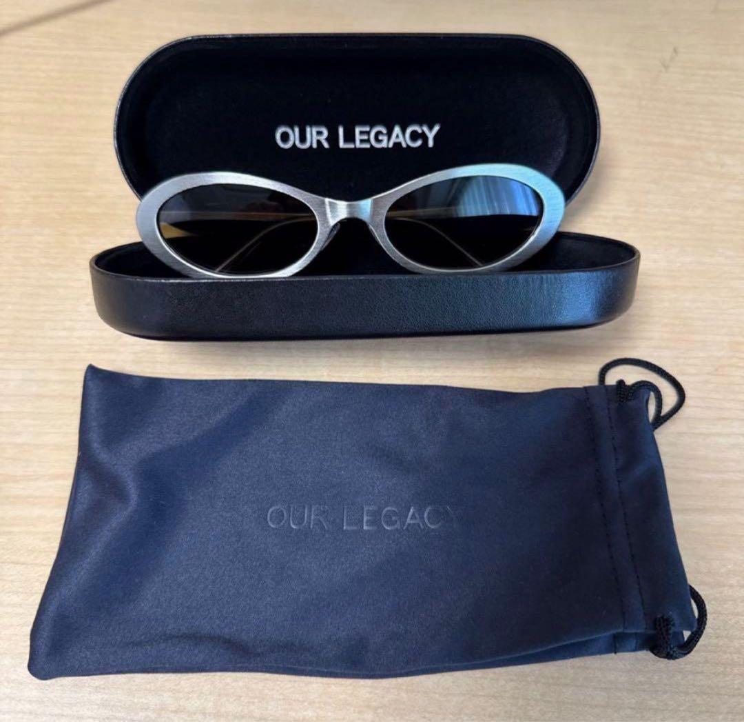 井口理着用 our legacy サングラス